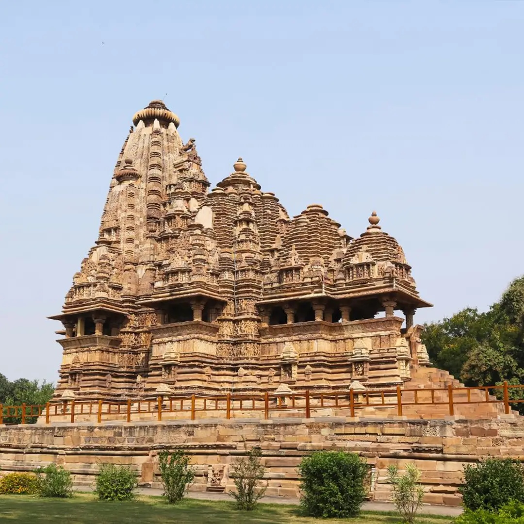 Book a Vedic Pandit in Varanasi for All Pujas & Ceremonies