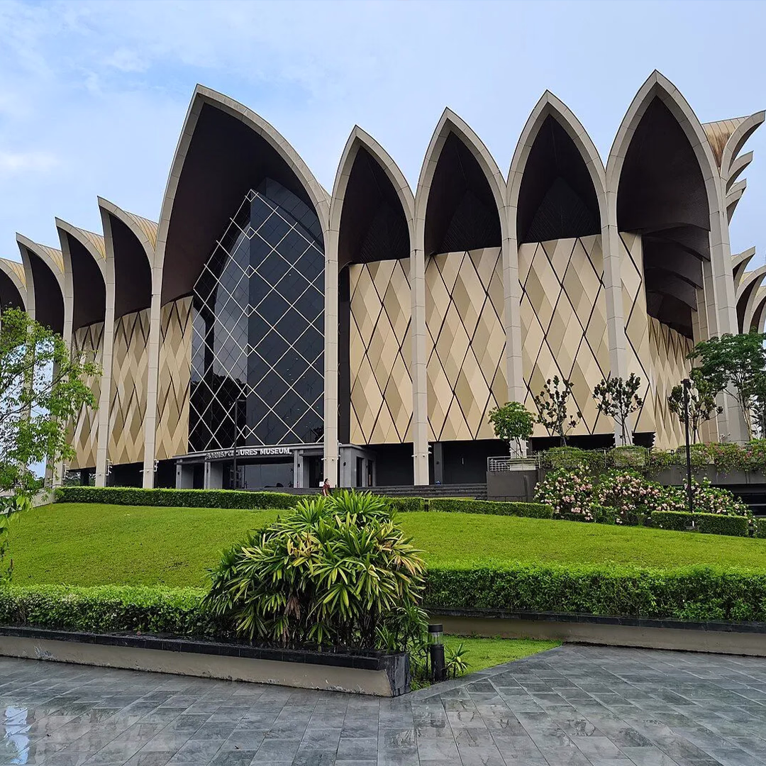 Pandit in Kuching